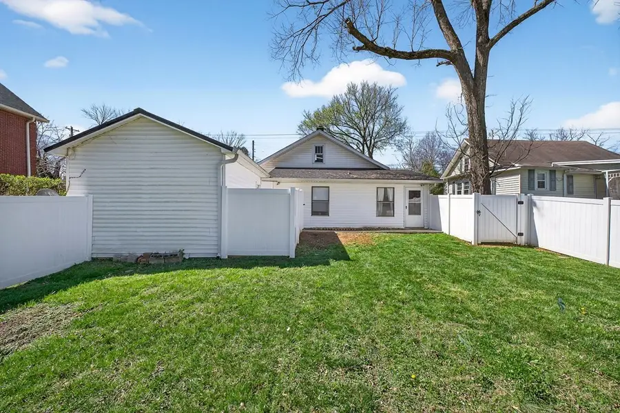 41 N Maple Ave, Cookeville, TN 38501 - #3