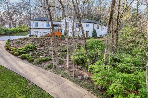 4369 Chickering Ln, Nashville, TN 37215