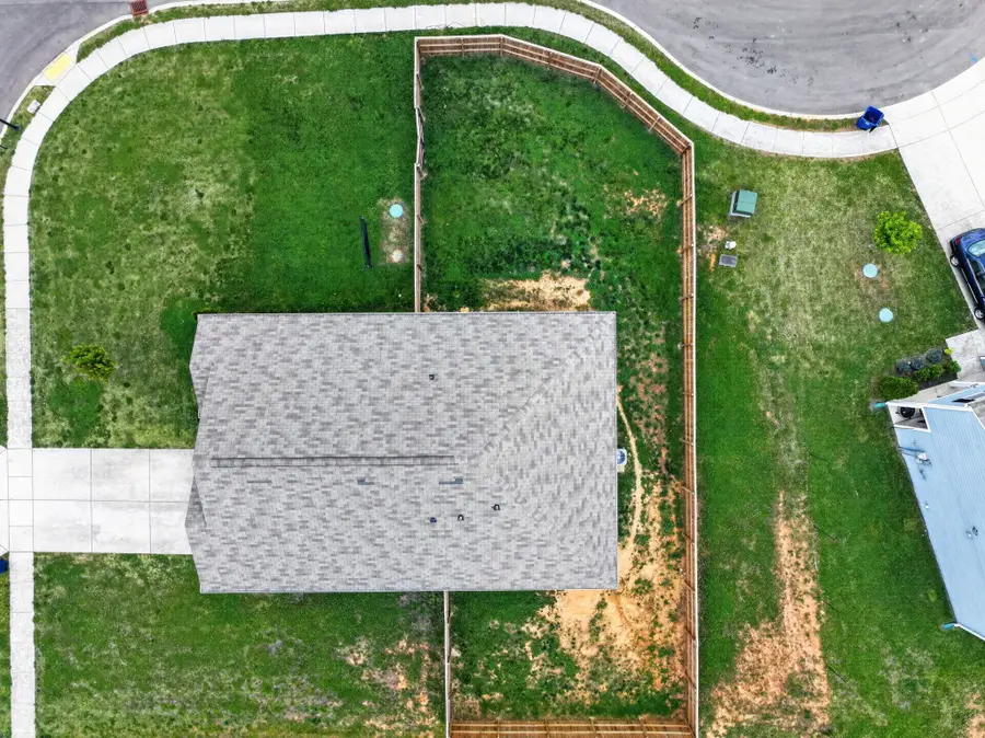 438 Lauren Ln, Chapel Hill, TN 37034 - #3