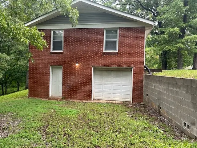 108 Meadowbrook Dr, Clarksville, TN 37042 - #2