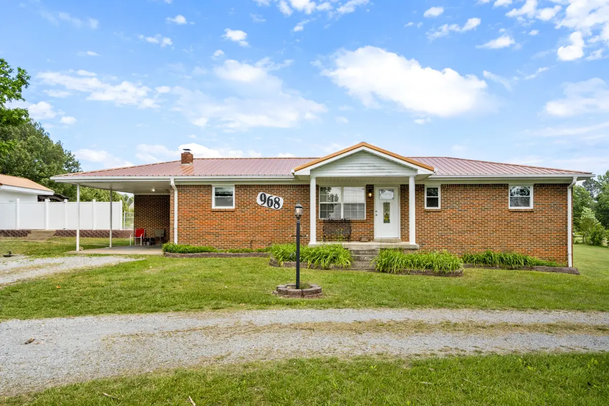 968 Old Nashville Hwy, McEwen, TN 37101 - #1