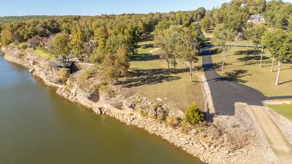 21 Rivers Edge Cv, Bath Springs, TN 38311