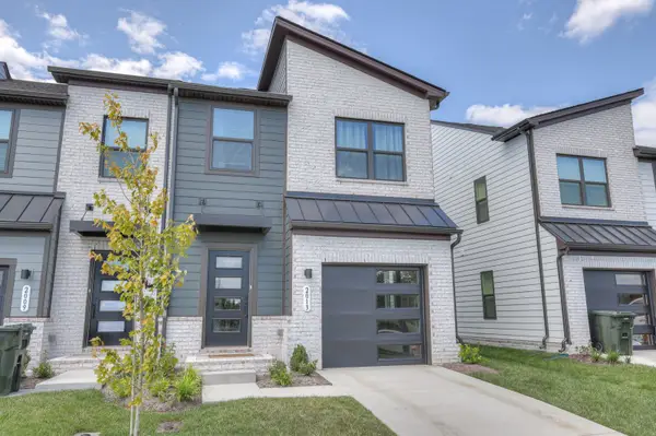 2013 Walnut Ln, Gallatin, TN 37066