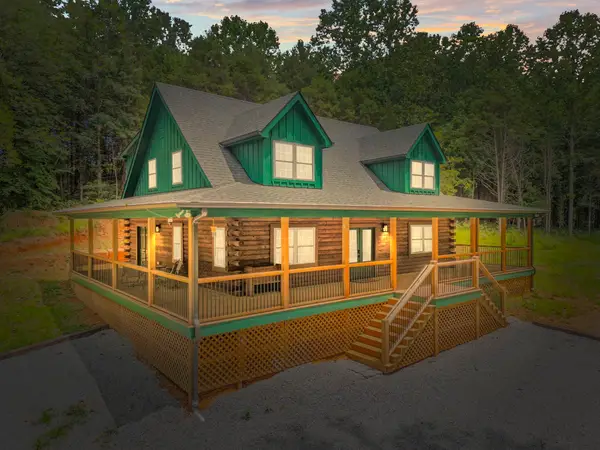 1068 Carl Perry Rd, Ashland City, TN 37015