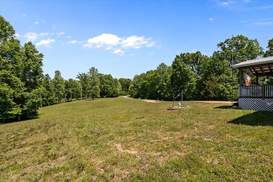 254 Shiloh Hollow Rd, Erin, TN 37061 - #3