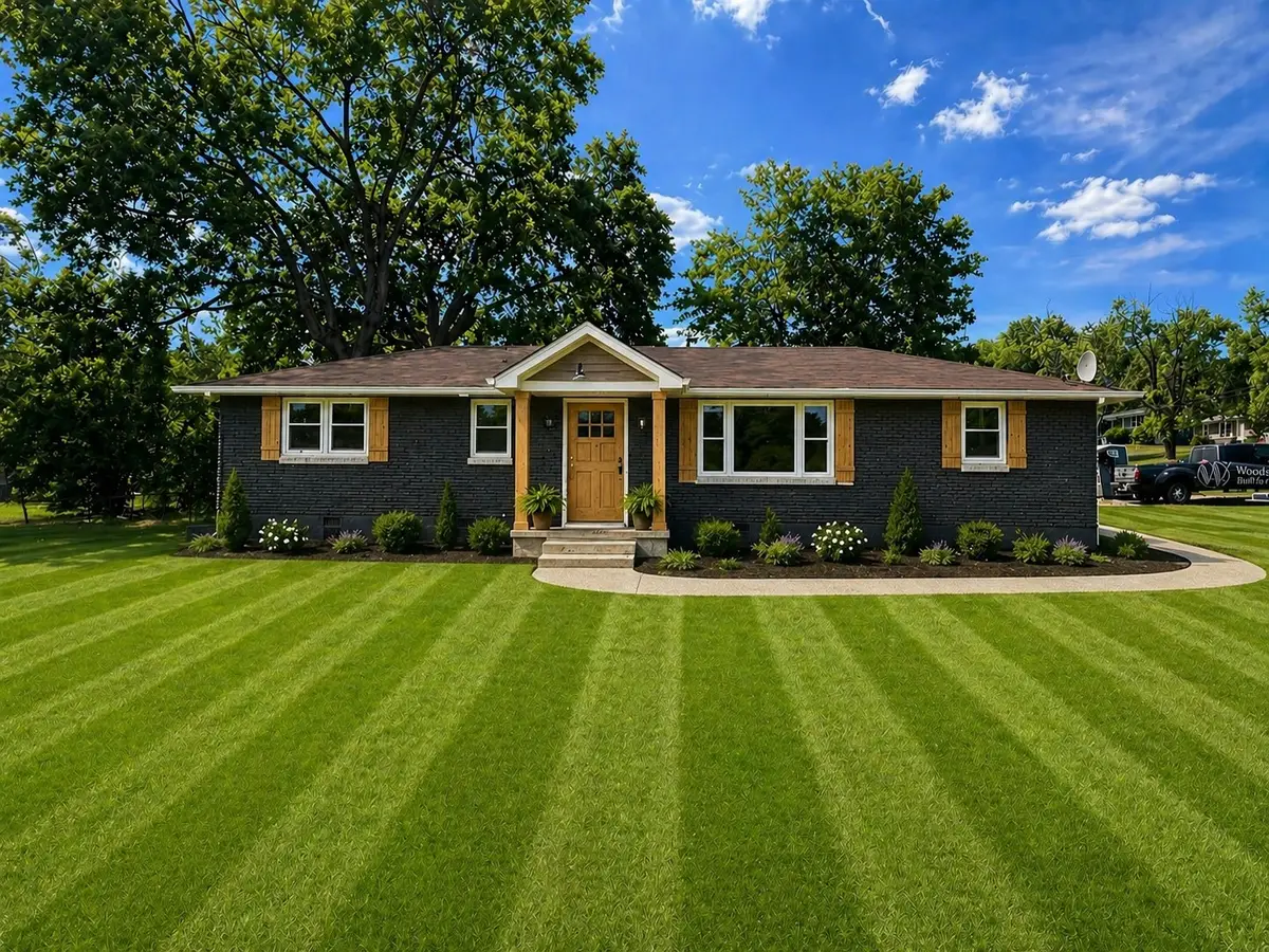 3966 Lawing Dr, Nashville, TN 37207 - #1