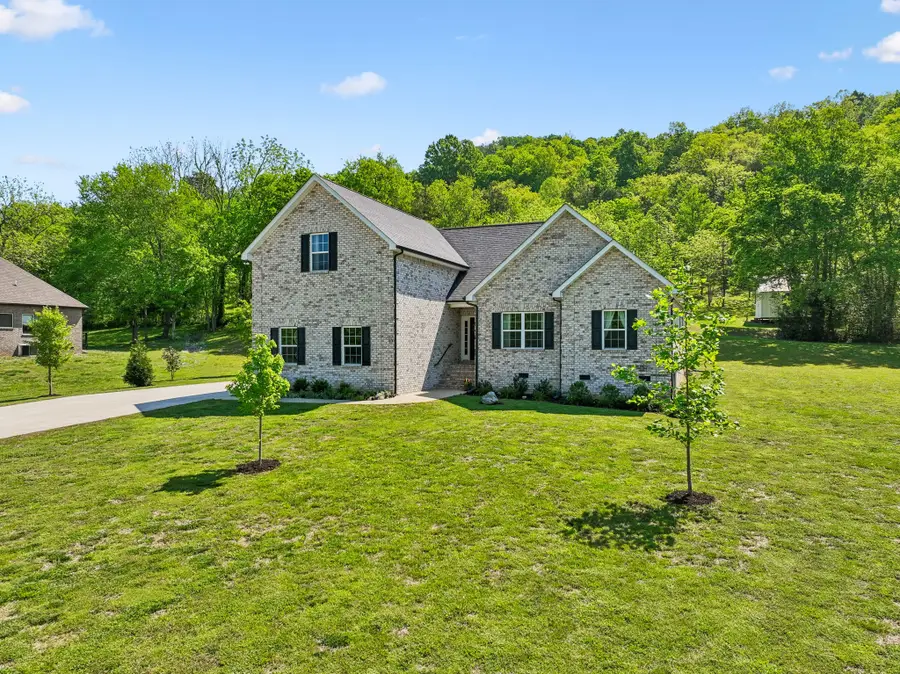 135 Hillside Cove Dr, Woodbury, TN 37190 - #3