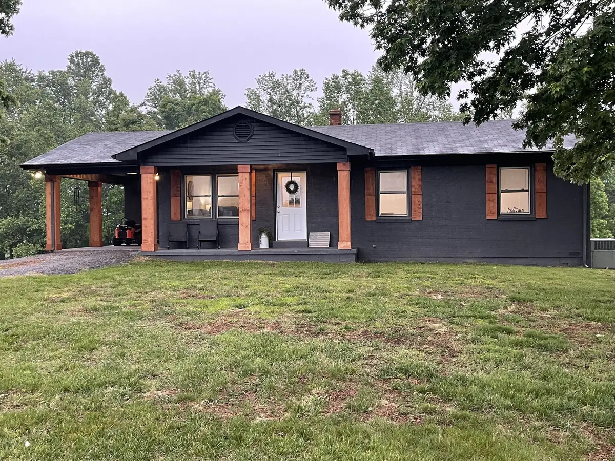 137 Bethany Rd, Red Boiling Springs, TN 37150 - #1