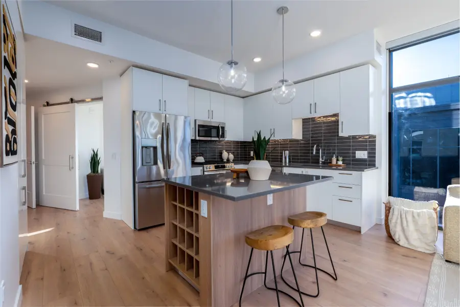 1212 Demonbreun St #B1 (E), Nashville, TN 37203 - #3