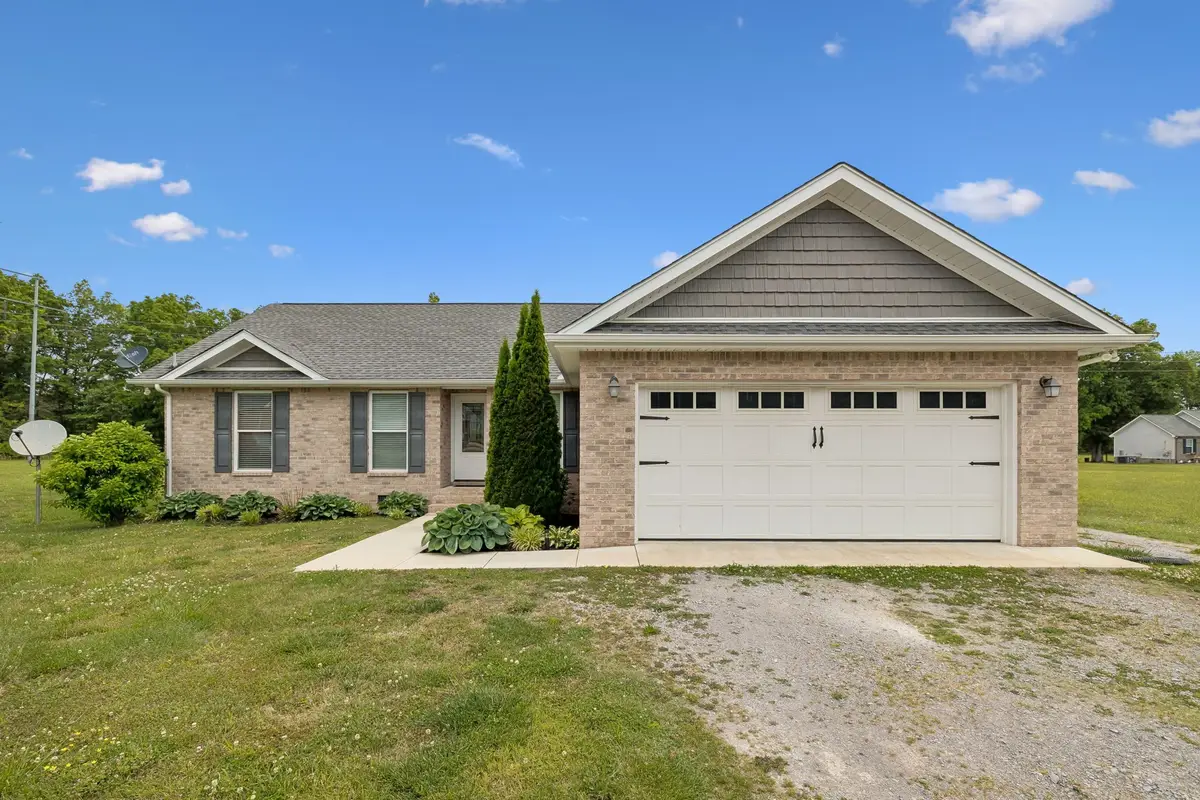 540 Green Meadow Dr, Smithville, TN 37166 - #1