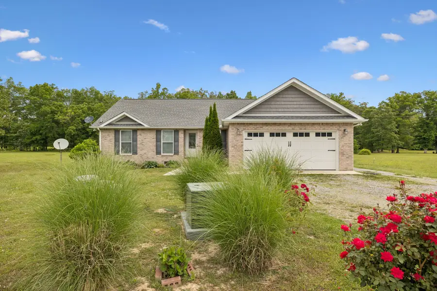 540 Green Meadow Dr, Smithville, TN 37166 - #2
