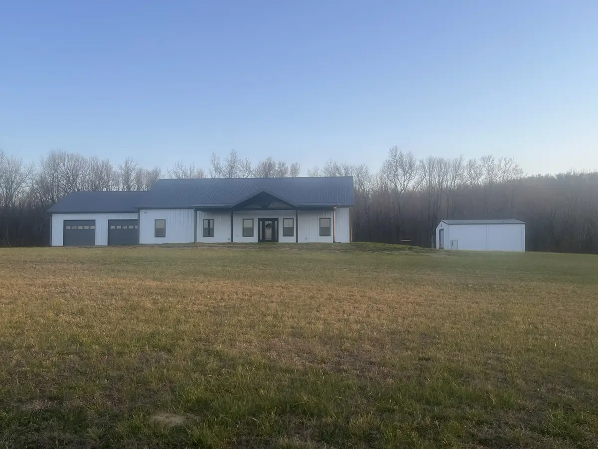926 Half Acre Rd, Smithville, TN 37166 - #1