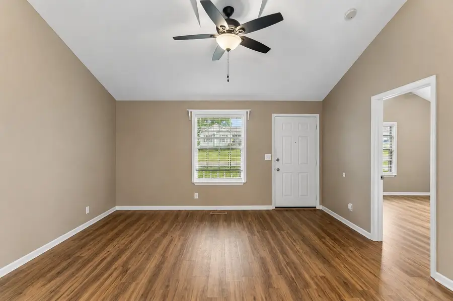516 Winning Dr, Columbia, TN 38401 - #2
