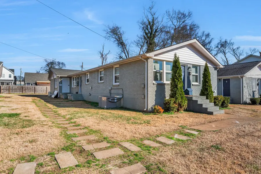 1730B 17th Ave N, Nashville, TN 37208 - #3