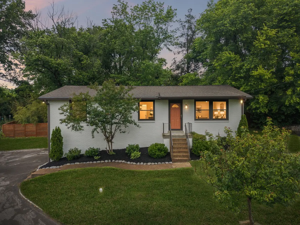 5104 Greentree Dr, Nashville, TN 37211 - #1