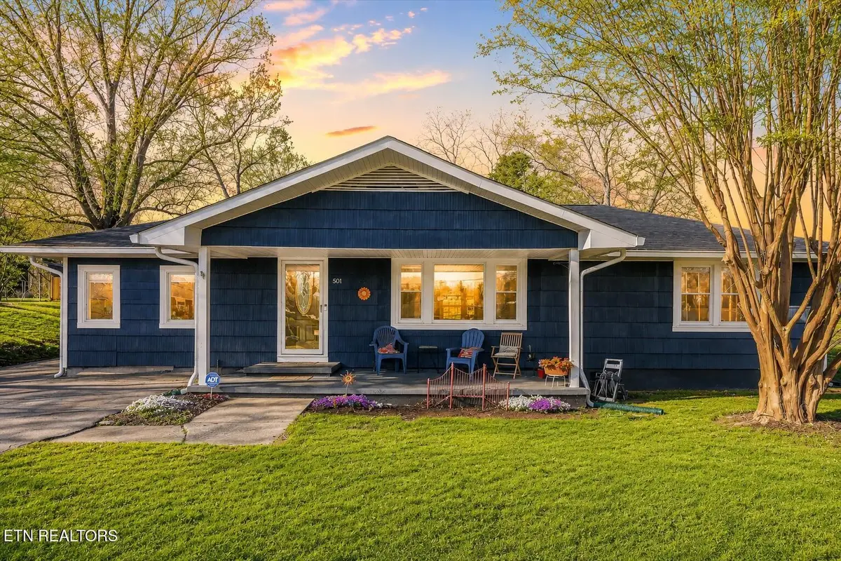 501 N Front St, Rockwood, TN 37854 - #1