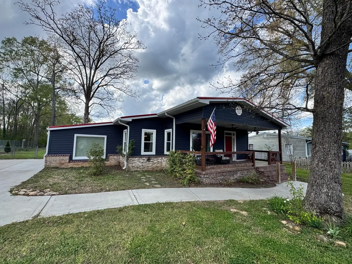 68 Fisher Street, Rossville, GA 30741 - #1