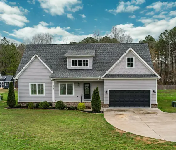 3086 Crow Road Ne, Dalton, GA 30721