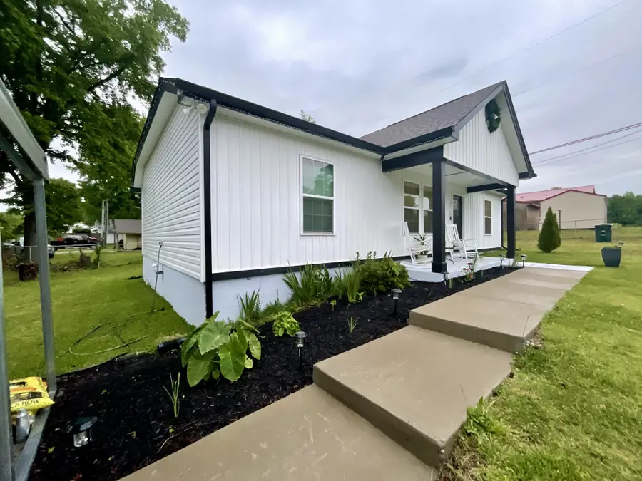 2718 Driftwood Dr, Springfield, TN 37172 - #2