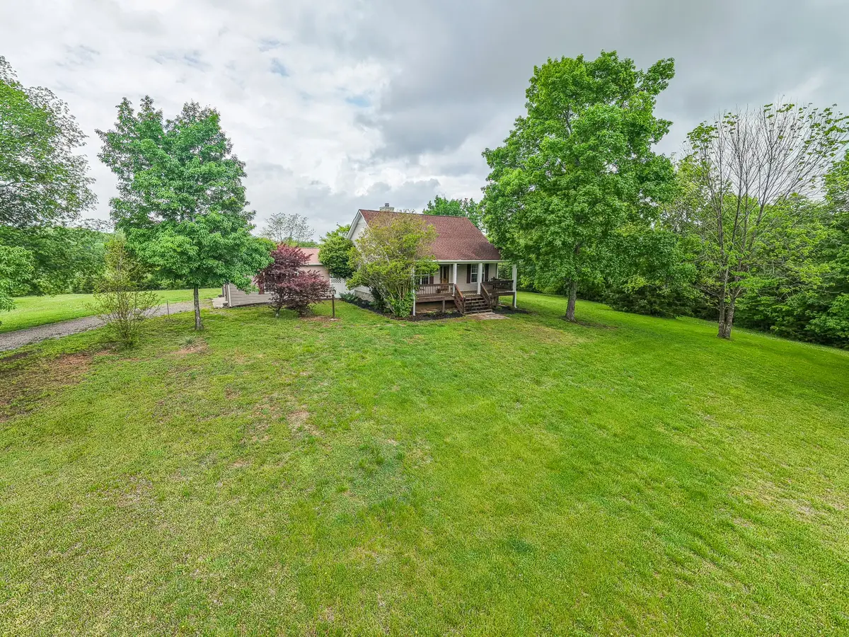 4923 Ash Hill Rd, Spring Hill, TN 37174 - #1