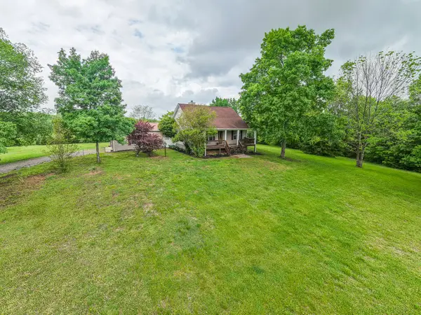 4923 Ash Hill Rd, Spring Hill, TN 37174