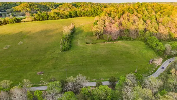 53 Pleasant Hill Rd, Lynchburg, TN 37352