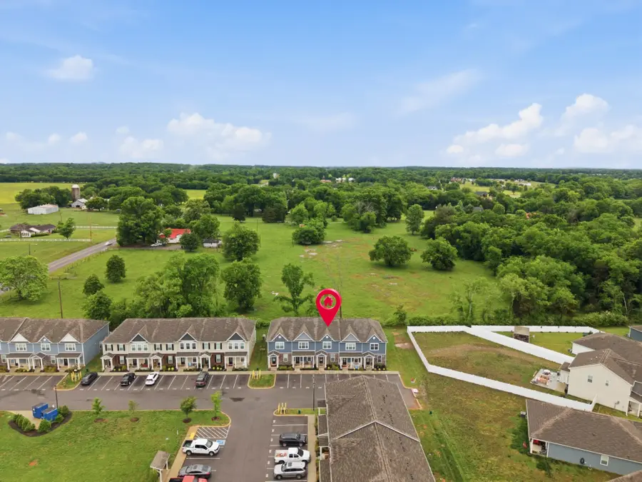 158 Grayson Cir, Chapel Hill, TN 37034 - #2
