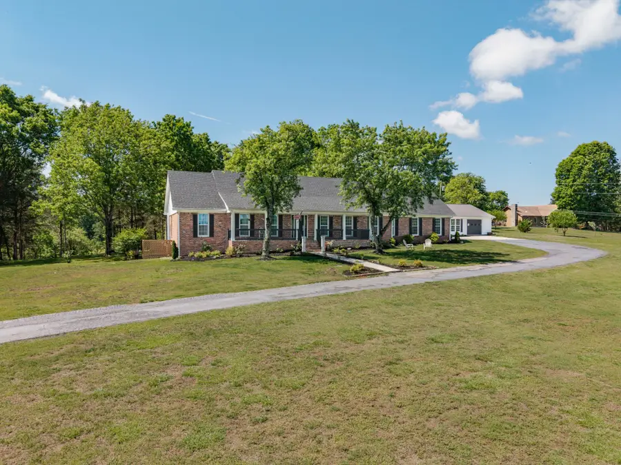 24 Lovers Ln, Fayetteville, TN 37334 - #3