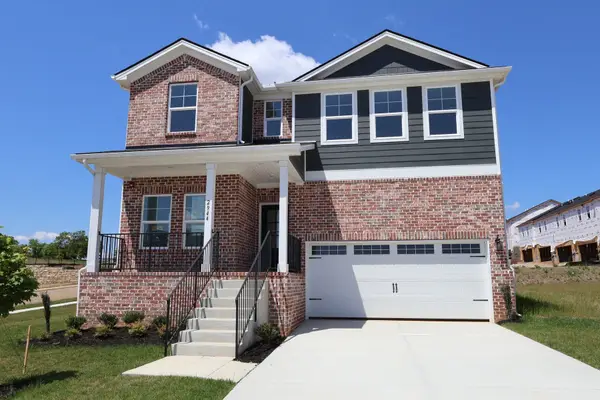 2944 Sharpstone Drive, Columbia, TN 38401
