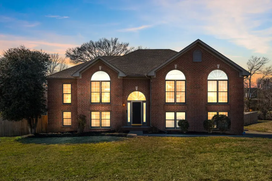 111 Wyncrest Ct, Hendersonville, TN 37075 - #2