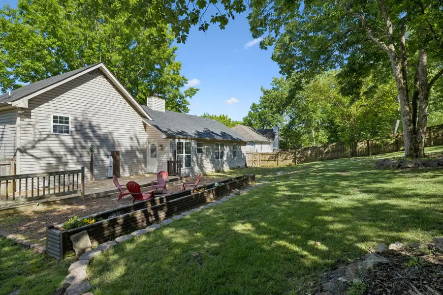 108 Redbud Dr, Hendersonville, TN 37075 - #2