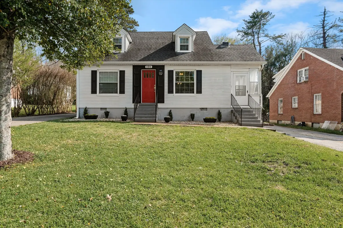 106 7th Ave, Columbia, TN 38401 - #1
