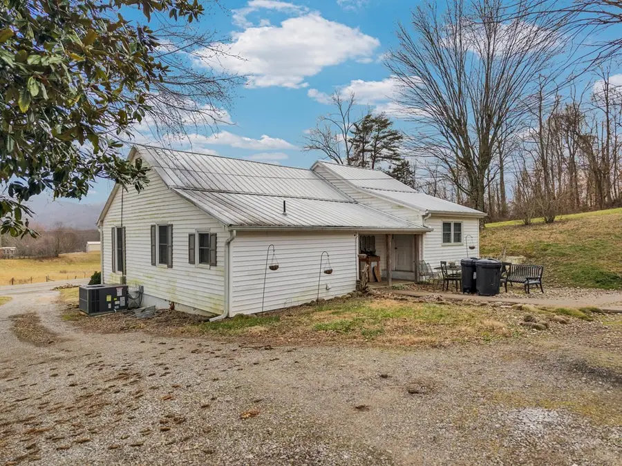 11594 Beersheba Hwy, McMinnville, TN 37110 - #3