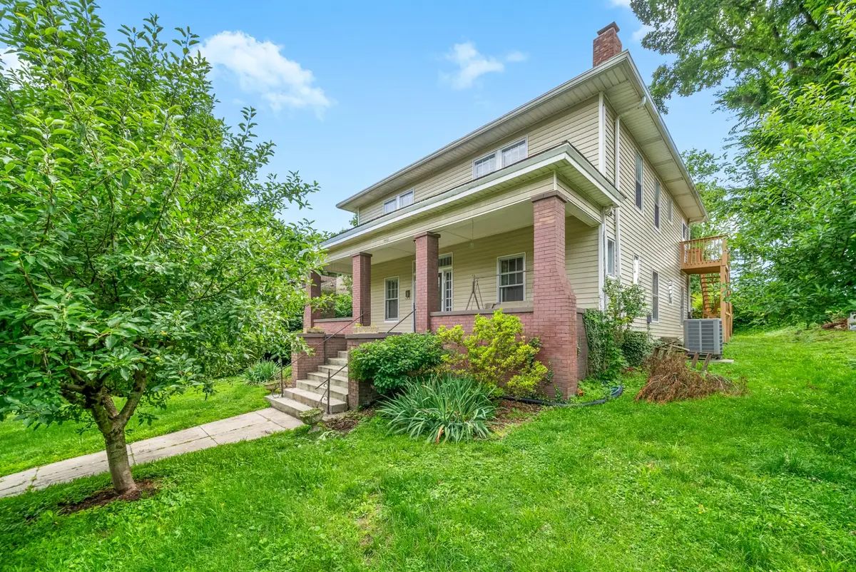 440 N 2nd St, Clarksville, TN 37040 - #1