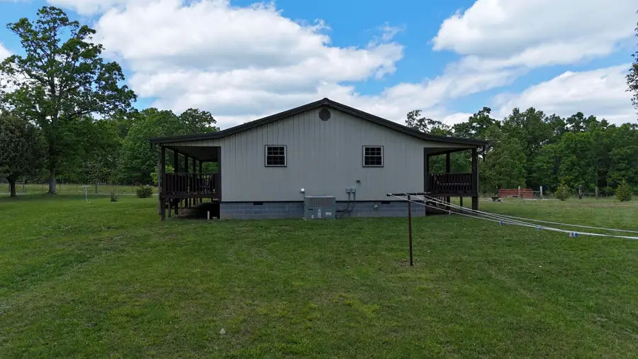 7549 Harrison Ferry Rd, McMinnville, TN 37110 - #3