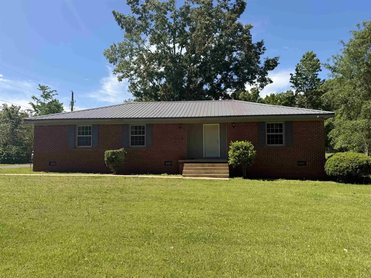 420 Barker Dr, Savannah, TN 38372 - #1