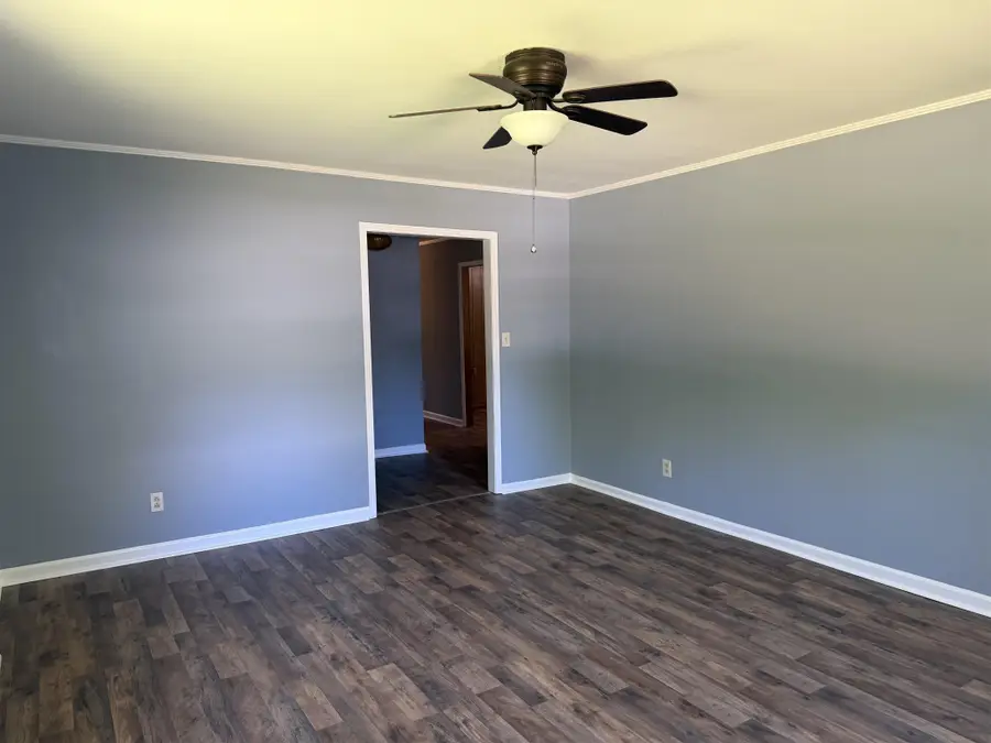 420 Barker Dr, Savannah, TN 38372 - #2