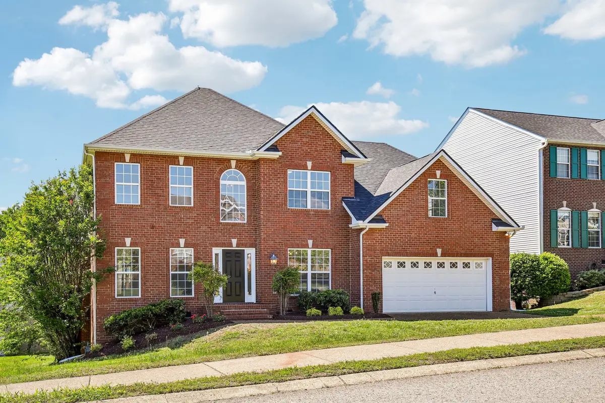 101 Fieldcrest Ct, Hendersonville, TN 37075 - #1