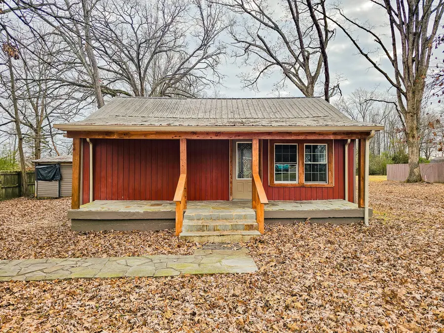 502 E Monroe St, Tullahoma, TN 37388 - #2