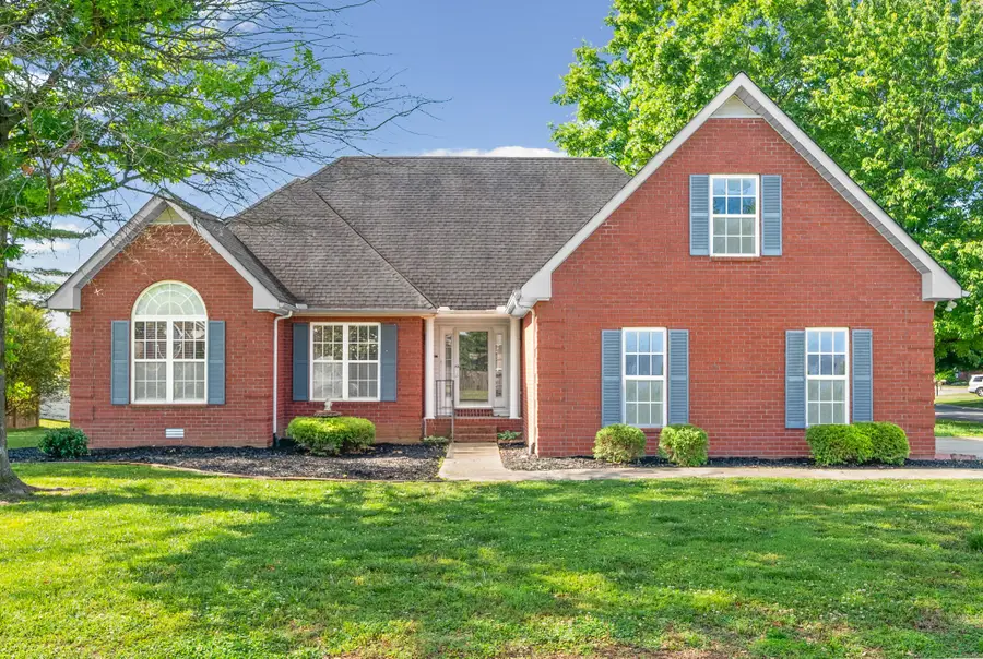 502 Forrest Pointe Dr, Murfreesboro, TN 37130 - #2