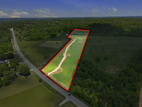 2600 Williamsport Pike, Columbia, TN 38401