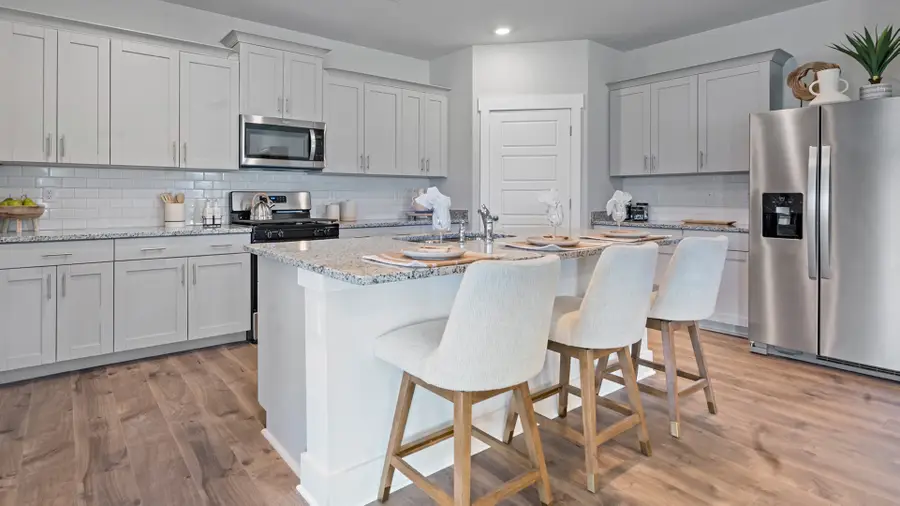 304 Harvest Point Blvd, Spring Hill, TN 37174 - #2