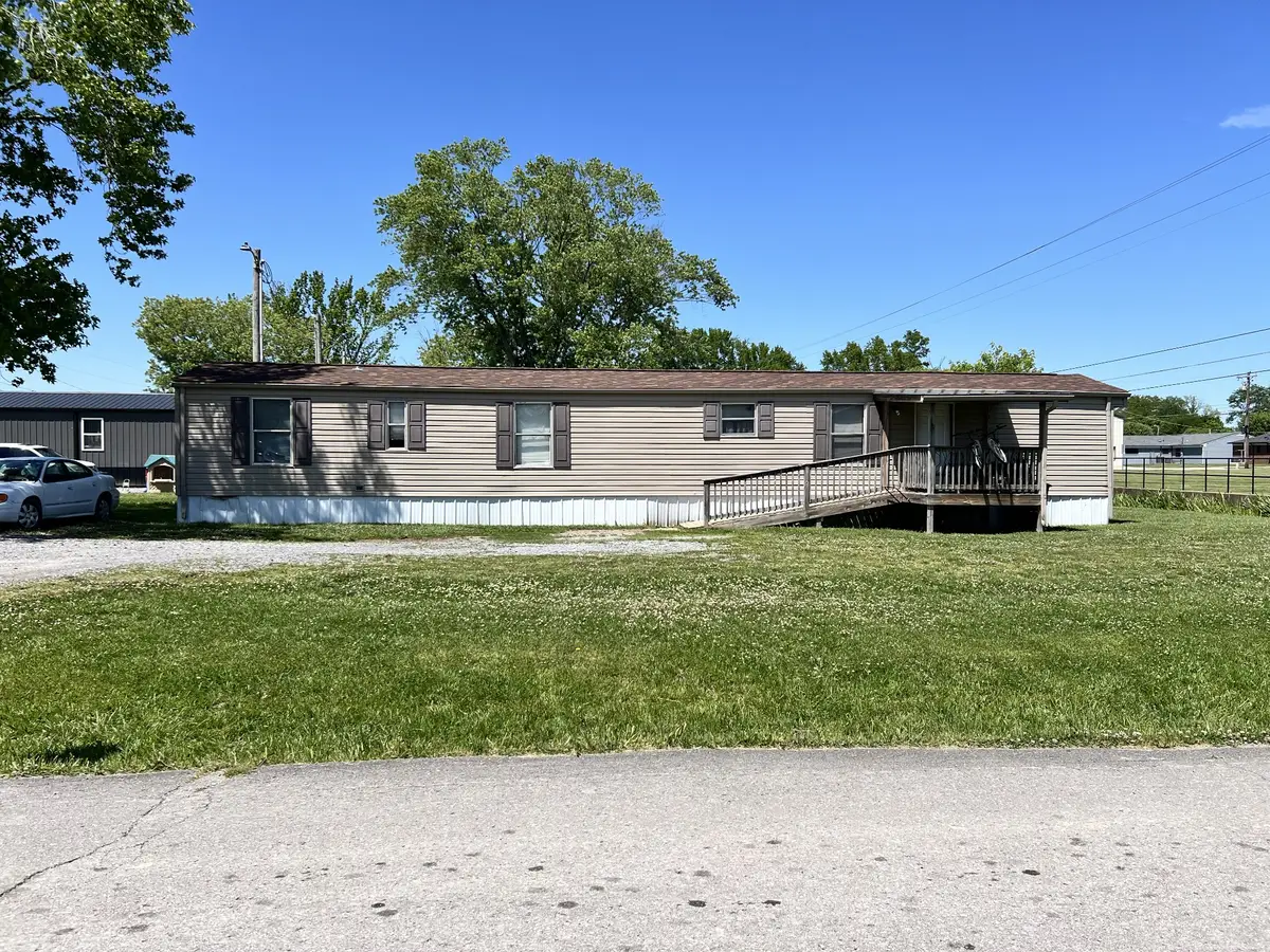 309 Oak St, Portland, TN 37148 - #1