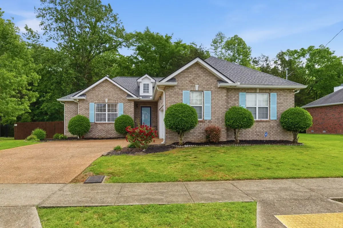 224 Solness Ave, Nashville, TN 37218 - #1