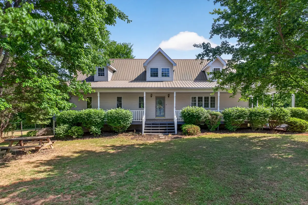 412 Rock Station Rd, Rock Island, TN 38581 - #1