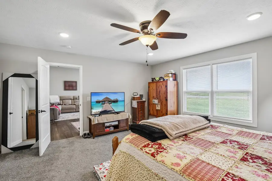 361 Elton Ln, Lafayette, TN 37083 - #3