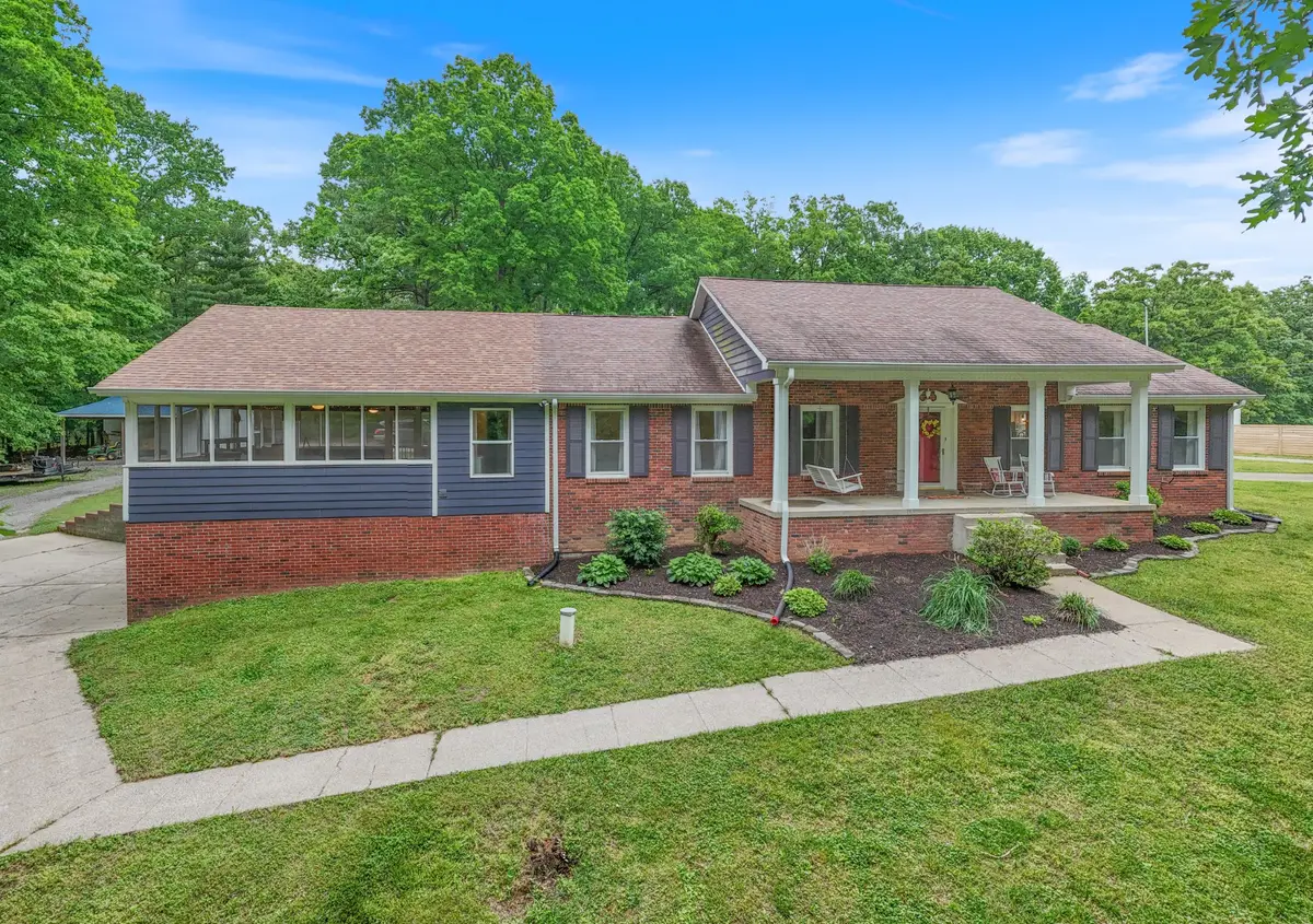 216 Rouse Rd, Dickson, TN 37055 - #1
