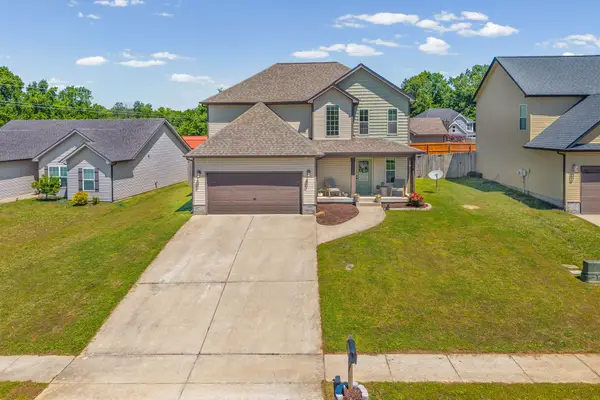 2114 Trophy Trce, Clarksville, TN 37040