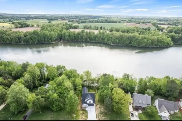 73 Cypress Point Dr, Winchester, TN 37398 - #1