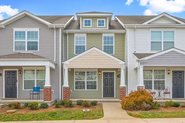 324 Sam Houston Cir, Clarksville, TN 37040